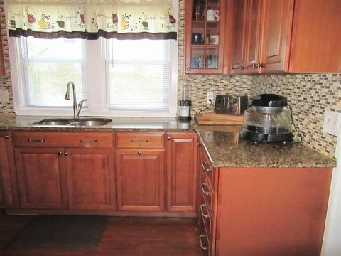 160 Euclid Ave, Springfield, MA 01108 photo 13