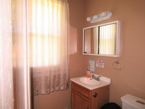 160 Euclid Ave, Springfield, MA 01108 photo 9