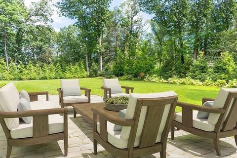 68 Rolling Ln, Weston, MA 02493 photo 11