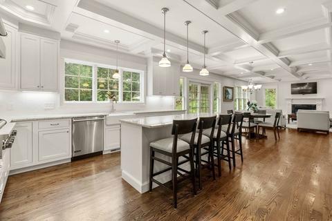 68 Rolling Ln, Weston, MA 02493 photo 4