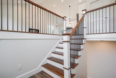79 Rolf Ave, Chicopee, MA 01020 photo 20