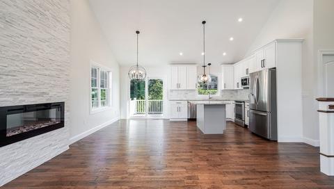 79 Rolf Ave, Chicopee, MA 01020 photo 7
