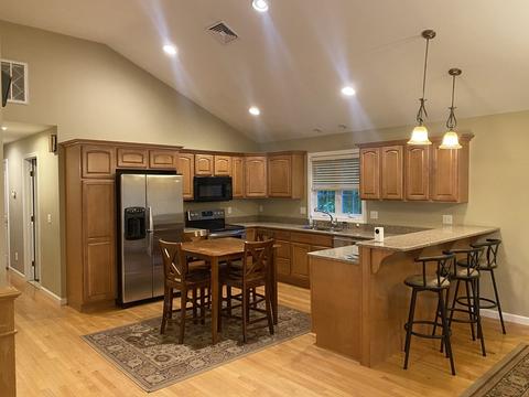 38 Carter St, Fall River, MA 02721 photo 5