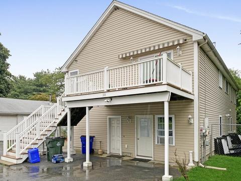 38 Carter St, Fall River, MA 02721 photo 4