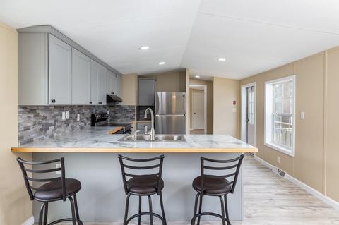 52 Cable Ave, Salisbury, MA 01952 photo 2