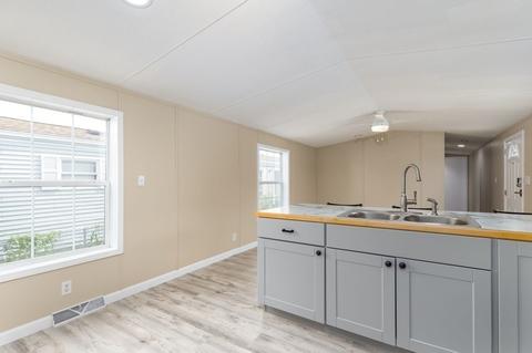 52 Cable Ave, Salisbury, MA 01952 photo 7
