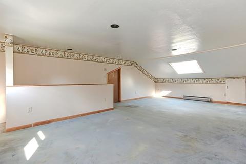 87 Upland, Webster, MA 01570 photo 26