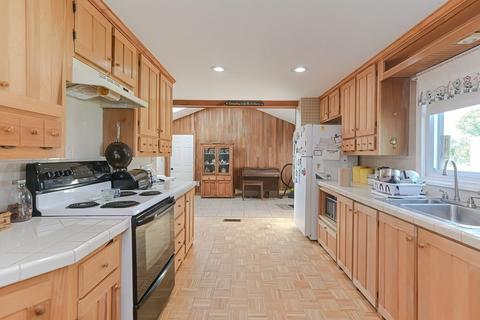 87 Upland, Webster, MA 01570 photo 8