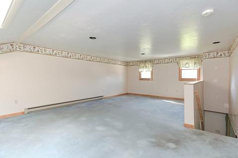 87 Upland, Webster, MA 01570 photo 27