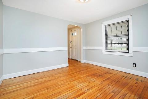 44 Thomas Dr, West Springfield, MA 01089 photo 16