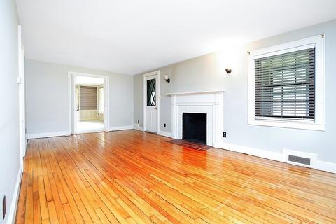 44 Thomas Dr, West Springfield, MA 01089 photo 10