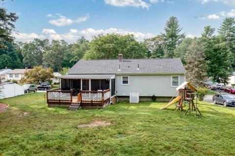 128 Tallyho Dr, Springfield, MA 01118 photo 32