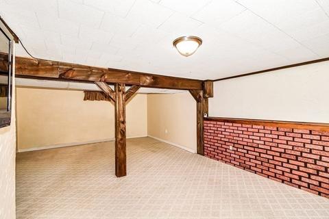 128 Tallyho Dr, Springfield, MA 01118 photo 25