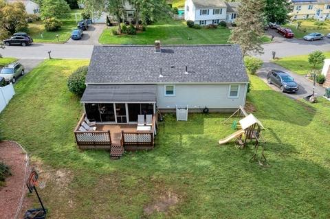 128 Tallyho Dr, Springfield, MA 01118 photo 33