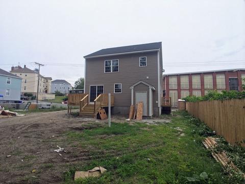 31 Ellis St, Fall River, MA 02720 photo 4