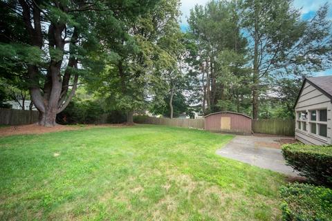 9 Royce Rd, Framingham, MA 01701 photo 5
