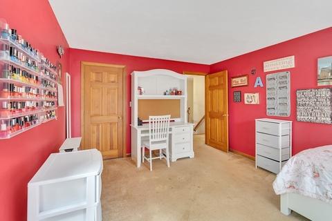 355 Hudson Rd, Stow, MA 01775 photo 17