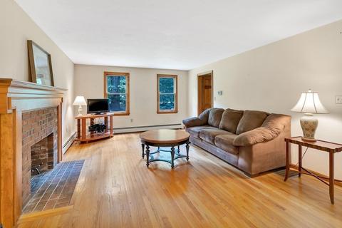 355 Hudson Rd, Stow, MA 01775 photo 9