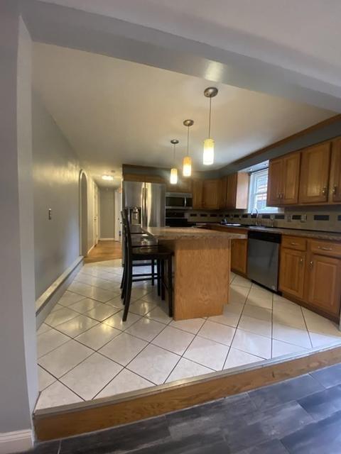108 Prouty St, Springfield, MA 01119 photo 6
