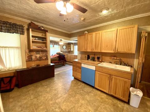 6 Echo St, Worcester, MA 01604 photo 24