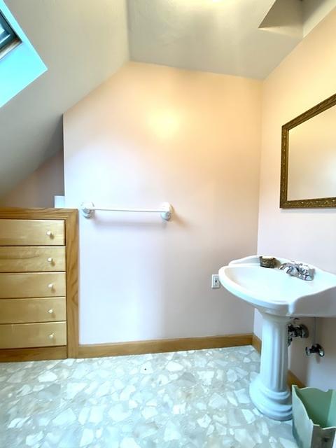 6 Echo St, Worcester, MA 01604 photo 28