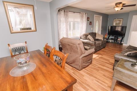 1390 Roosevelt Ave, Springfield, MA 01109 photo 25