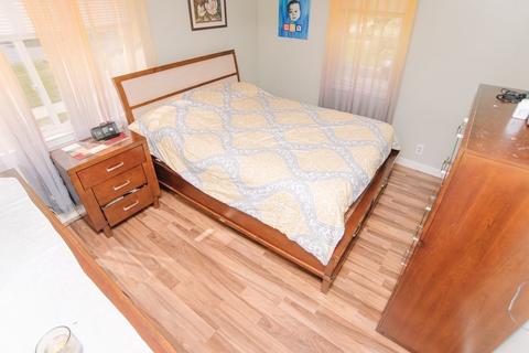 1390 Roosevelt Ave, Springfield, MA 01109 photo 32