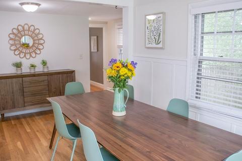 386 Plumtree Rd, Springfield, MA 01118 photo 11