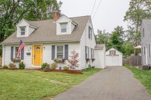 386 Plumtree Rd, Springfield, MA 01118 photo 36