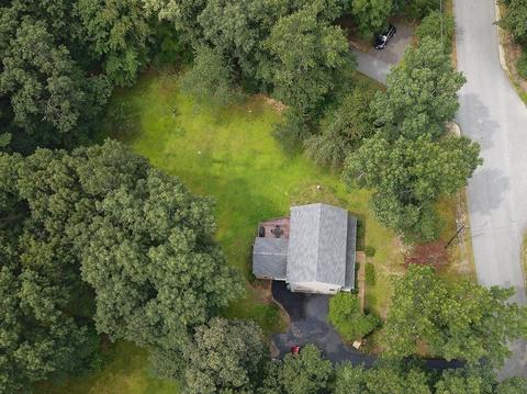 9 Spring St, Pelham, NH 03076 photo 23