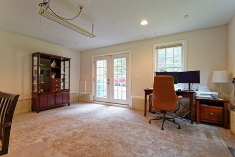 9 Spring St, Pelham, NH 03076 photo 17