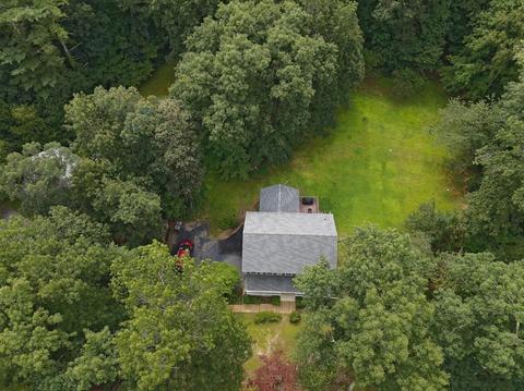 9 Spring St, Pelham, NH 03076 photo 24
