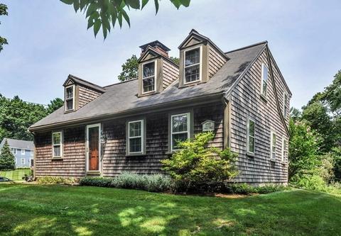 208 Prospect St, Hingham, MA 02043 photo 3
