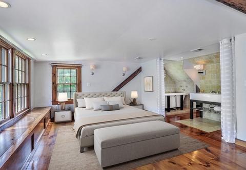 208 Prospect St, Hingham, MA 02043 photo 13