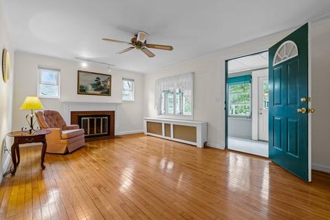 11 Cardinal Rd, Danvers, MA 01923 photo 1