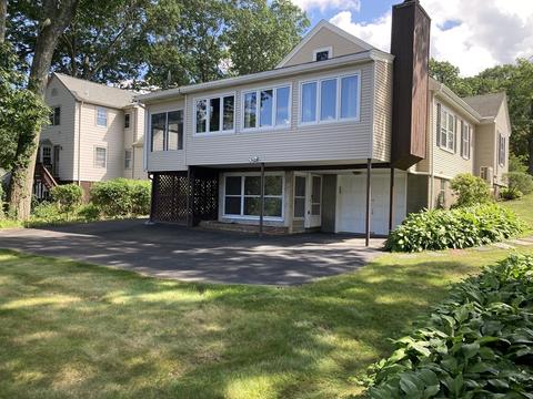155 Laurel Dr, Needham, MA 02492 photo 16