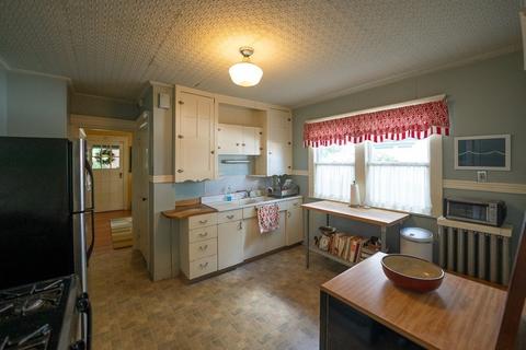 95 Virginia St, Springfield, MA 01108 photo 12
