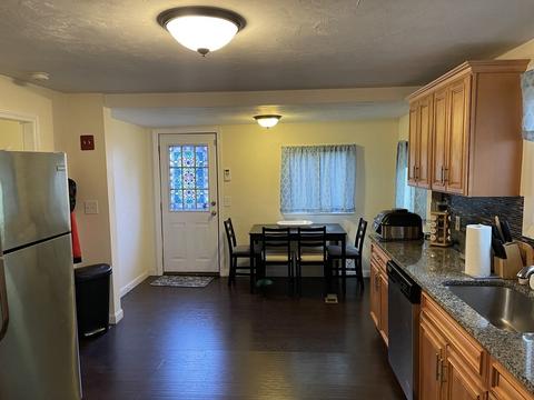 21 County St, Worcester, MA 01604 photo 8