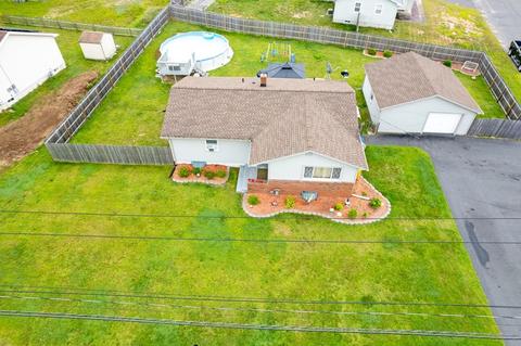 1237 Burnett Rd, Chicopee, MA 01020 photo 1