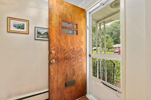 48 Ashmore Rd, Worcester, MA 01602 photo 4