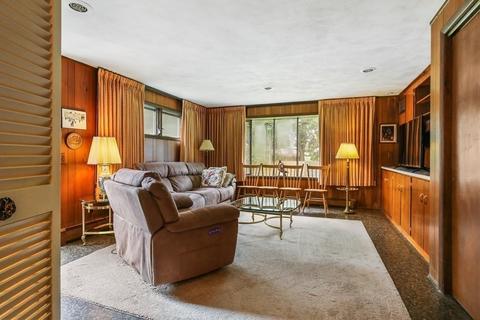 48 Ashmore Rd, Worcester, MA 01602 photo 9