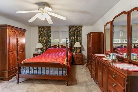 48 Ashmore Rd, Worcester, MA 01602 photo 16