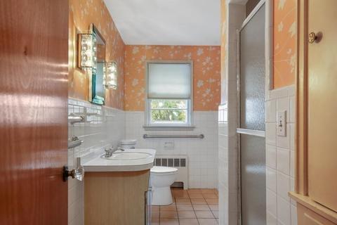 48 Ashmore Rd, Worcester, MA 01602 photo 13
