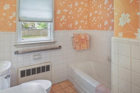 48 Ashmore Rd, Worcester, MA 01602 photo 14