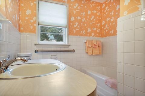 48 Ashmore Rd, Worcester, MA 01602 photo 15