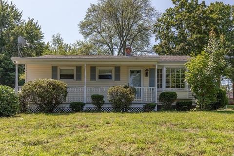 5 Stony Brook Rd, Springfield, MA 01118 photo 1