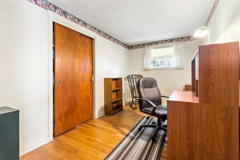 5 Stony Brook Rd, Springfield, MA 01118 photo 4