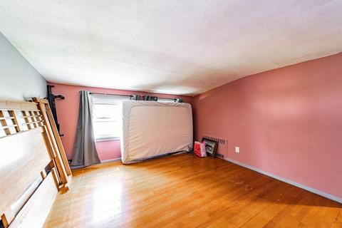 4 Chapin Ter, Springfield, MA 01107 photo 24
