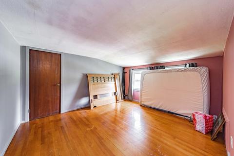 4 Chapin Ter, Springfield, MA 01107 photo 23
