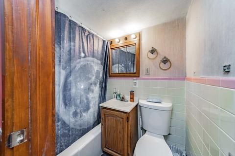 4 Chapin Ter, Springfield, MA 01107 photo 27